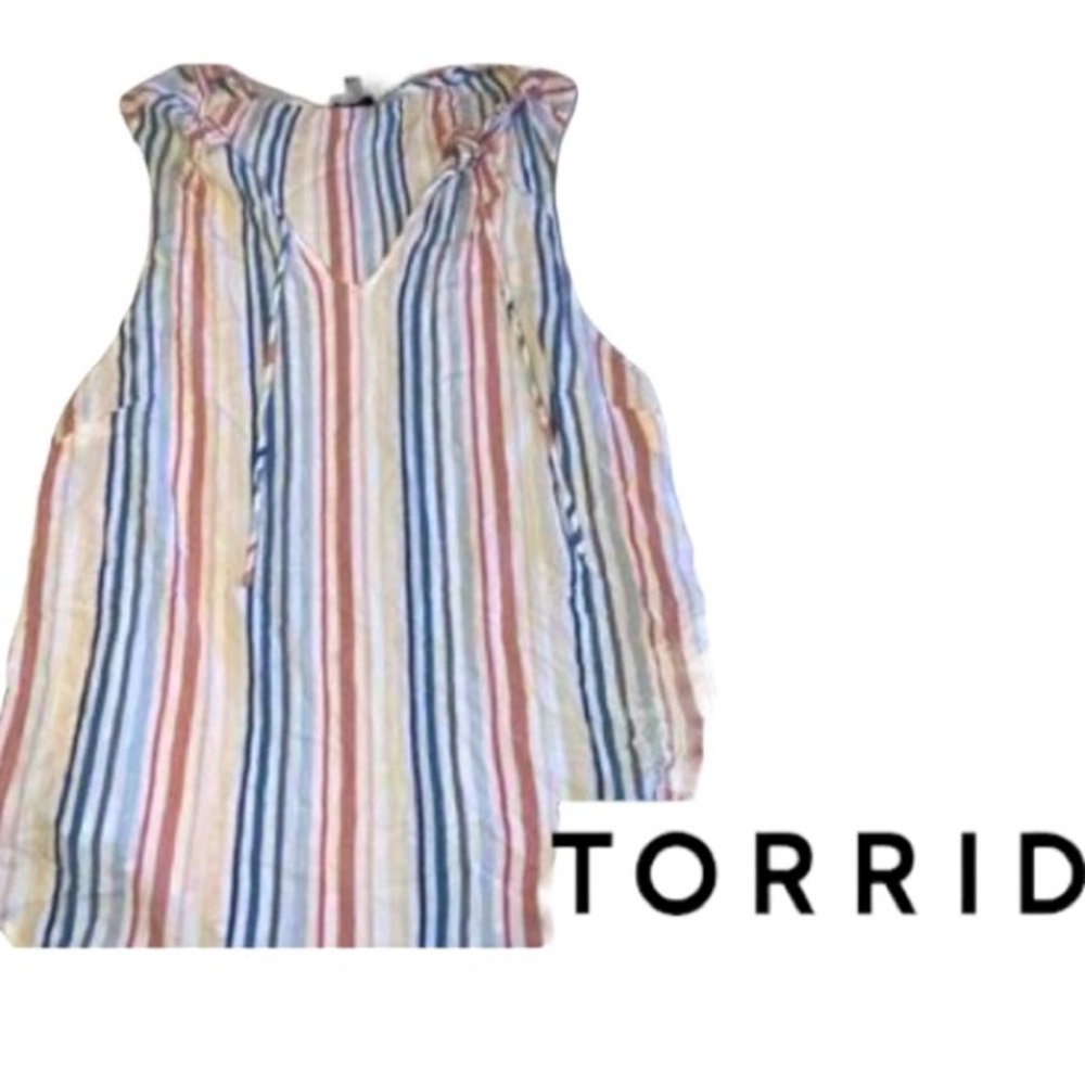 Torrid Top Womens 1X Plus Beige Red Blue Striped Blouse V-Neck Sleeveless